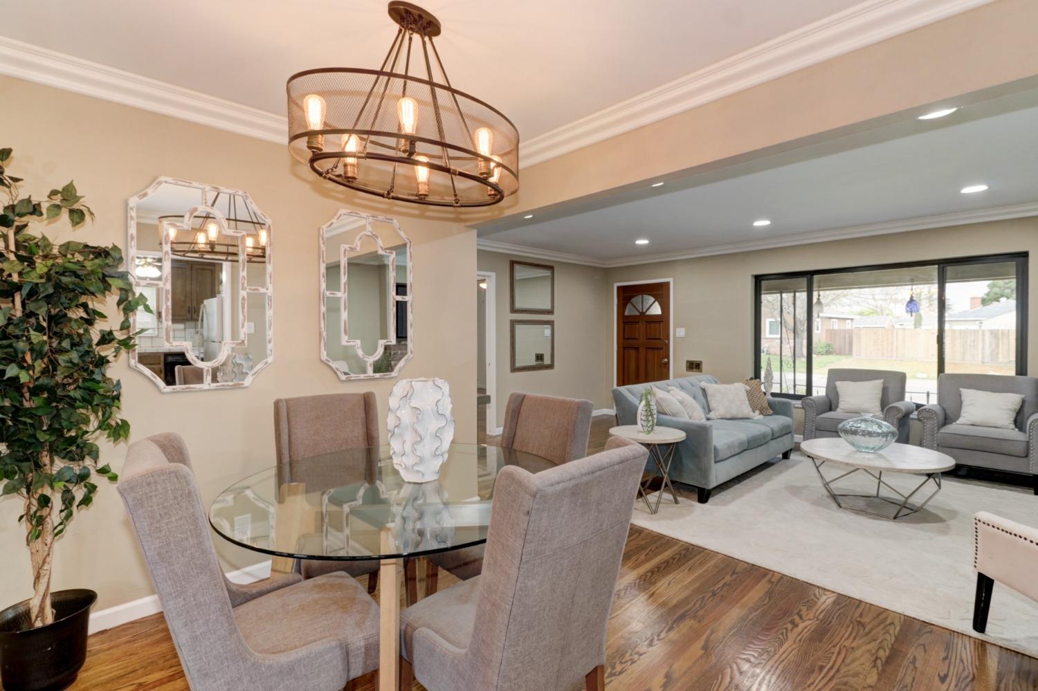 2516 Brentley Drive