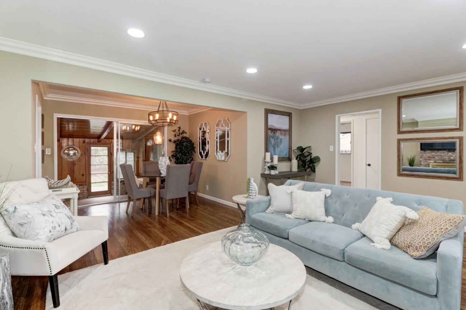 2516 Brentley Drive