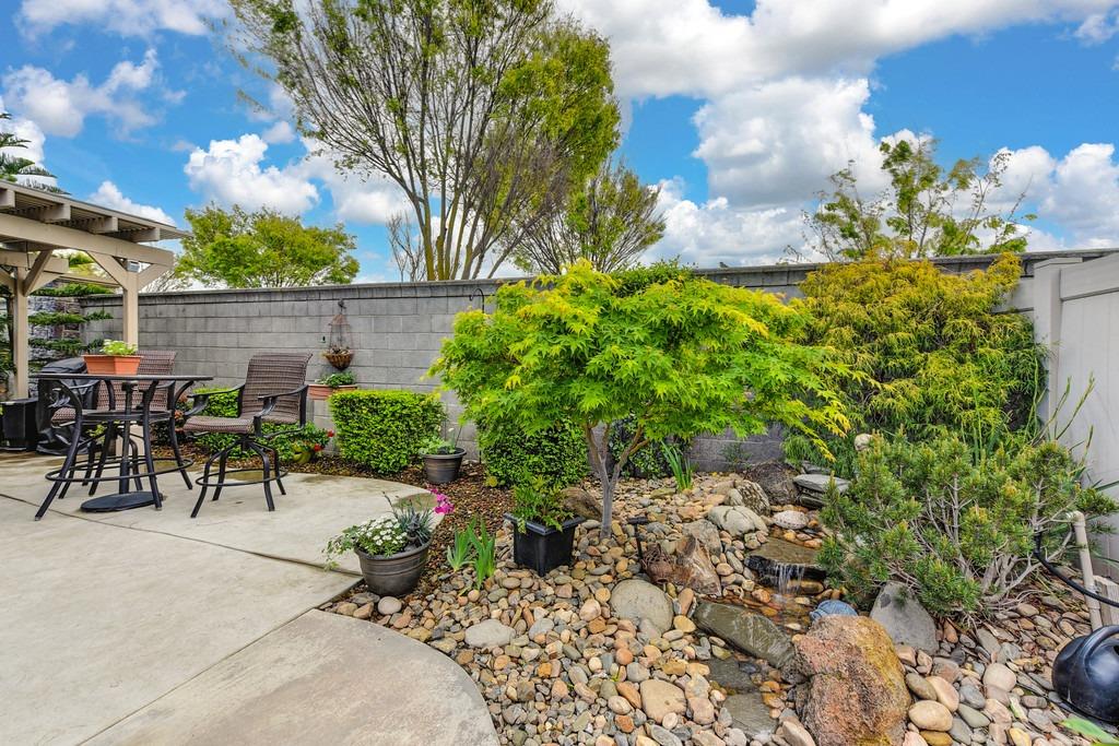 2417 Rockbrook Lane
