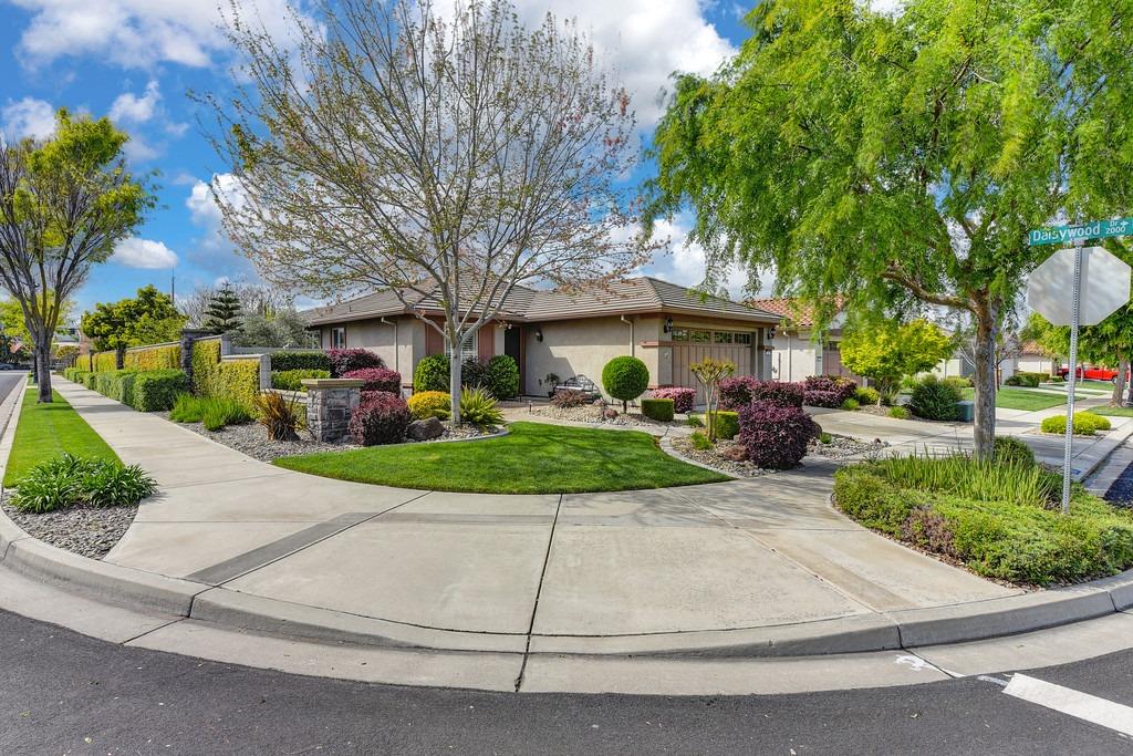 2417 Rockbrook Lane