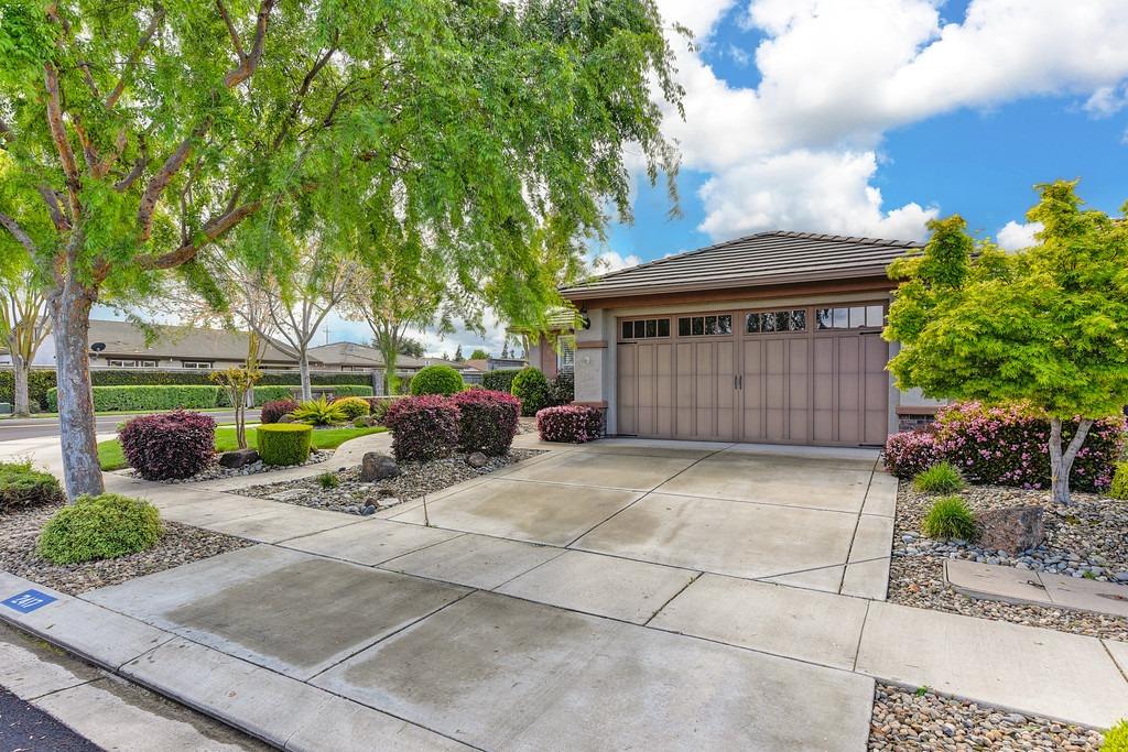 2417 Rockbrook Lane
