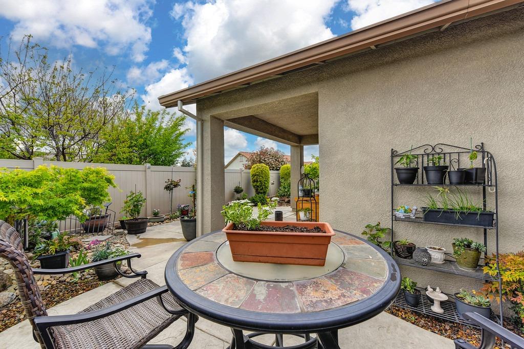 2417 Rockbrook Lane