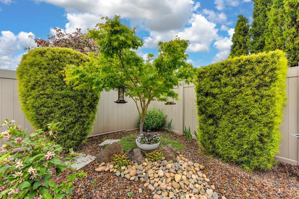 2417 Rockbrook Lane