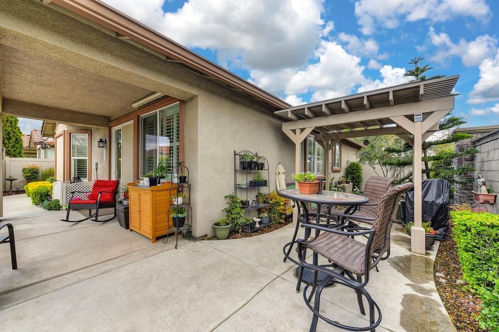 2417 Rockbrook Lane
