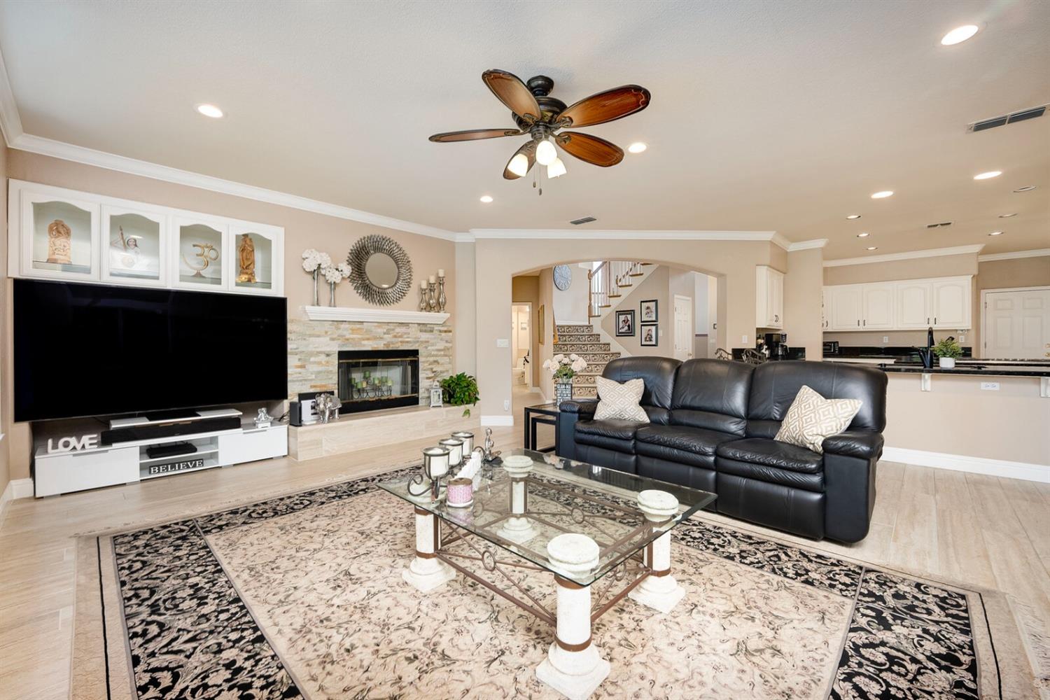 9938 Cranleigh Drive