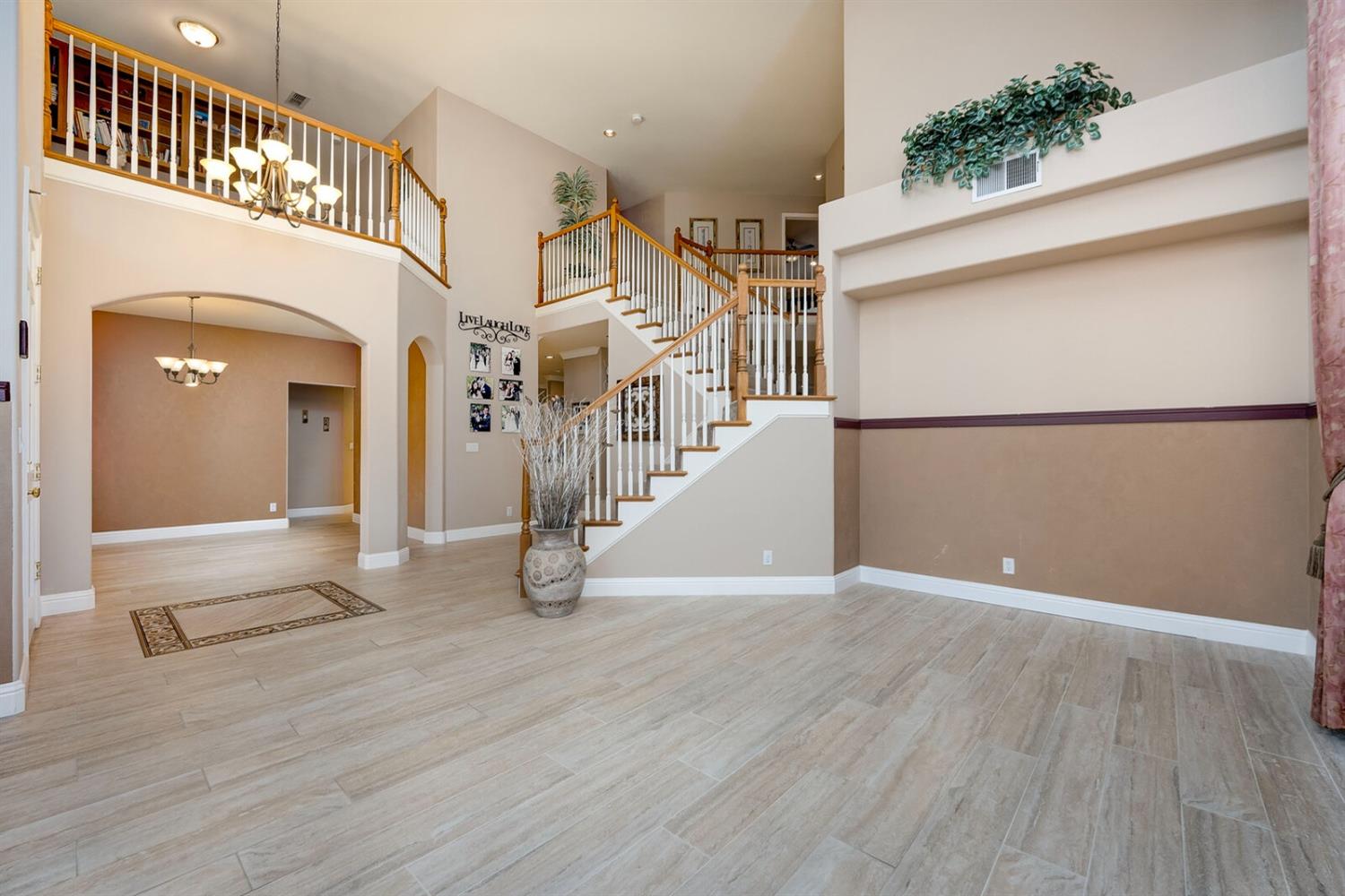 9938 Cranleigh Drive