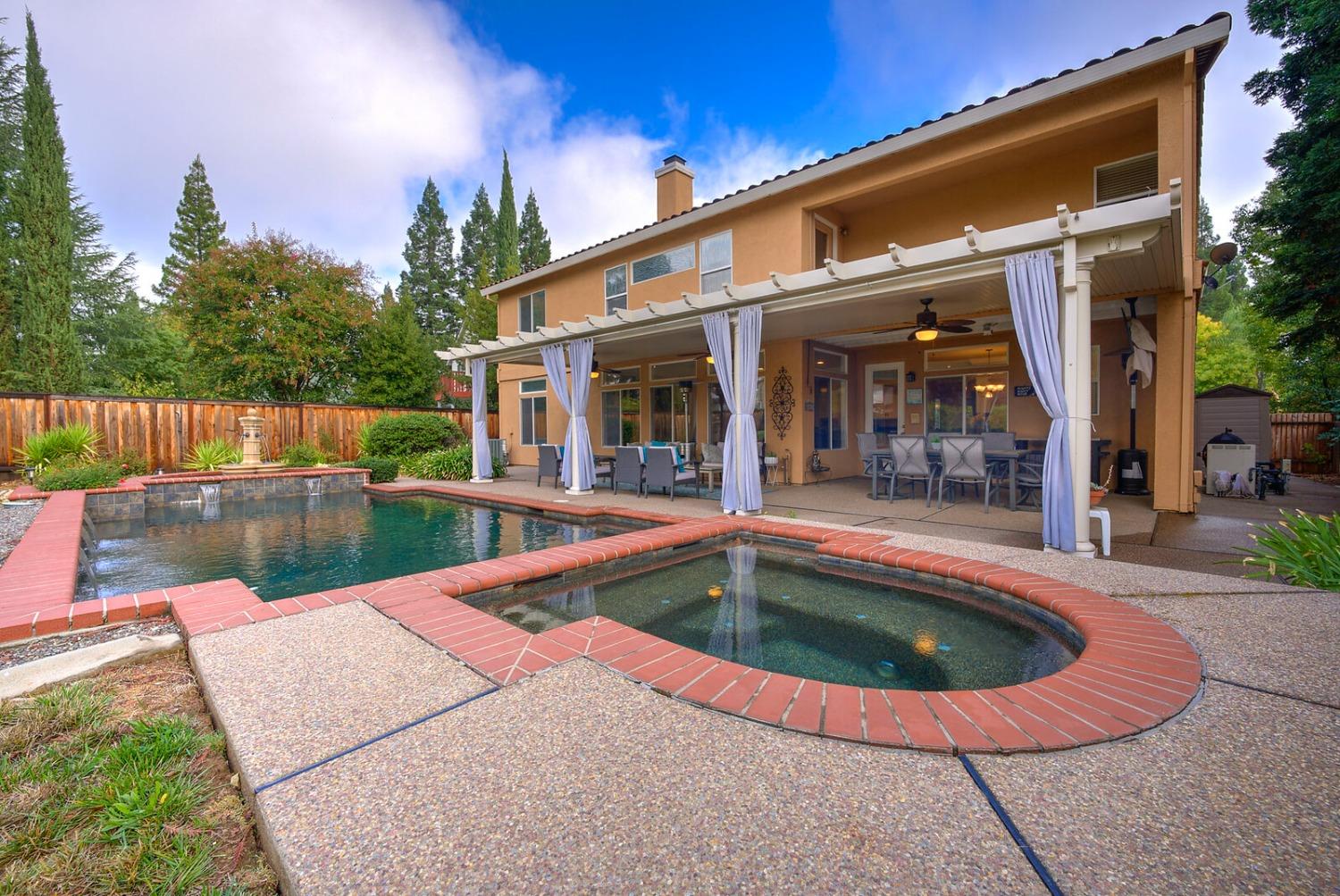 9938 Cranleigh Drive