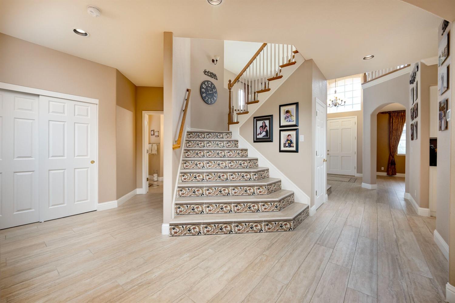 9938 Cranleigh Drive