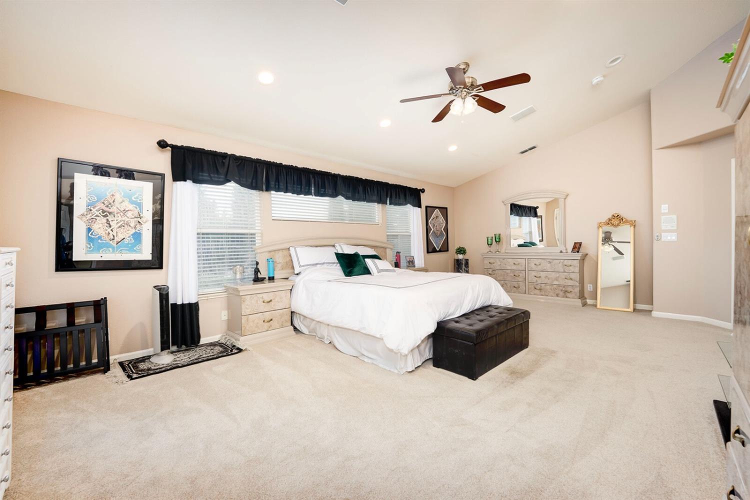 9938 Cranleigh Drive