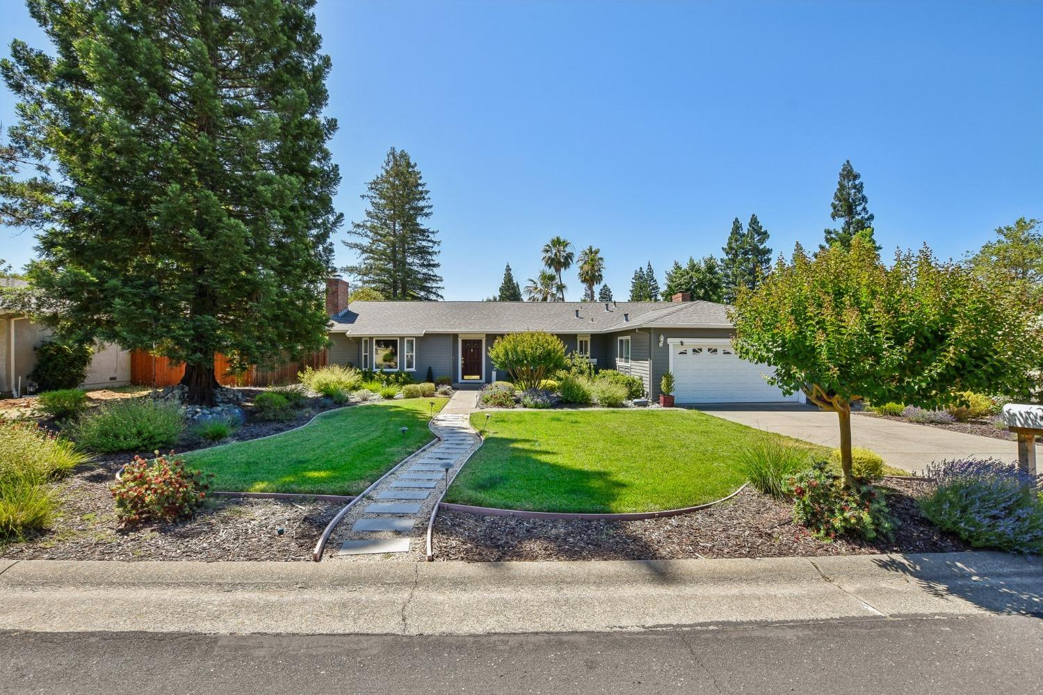 104 Coffee Berry Court