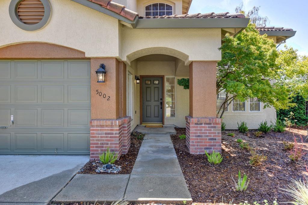 5002 Beechwood Court