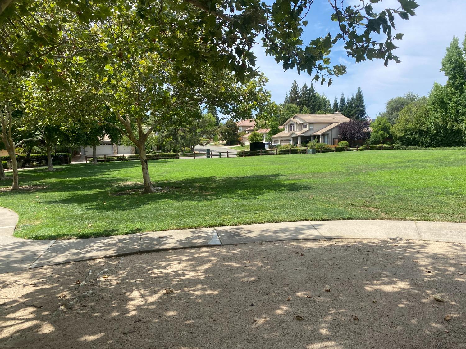 5002 Beechwood Court