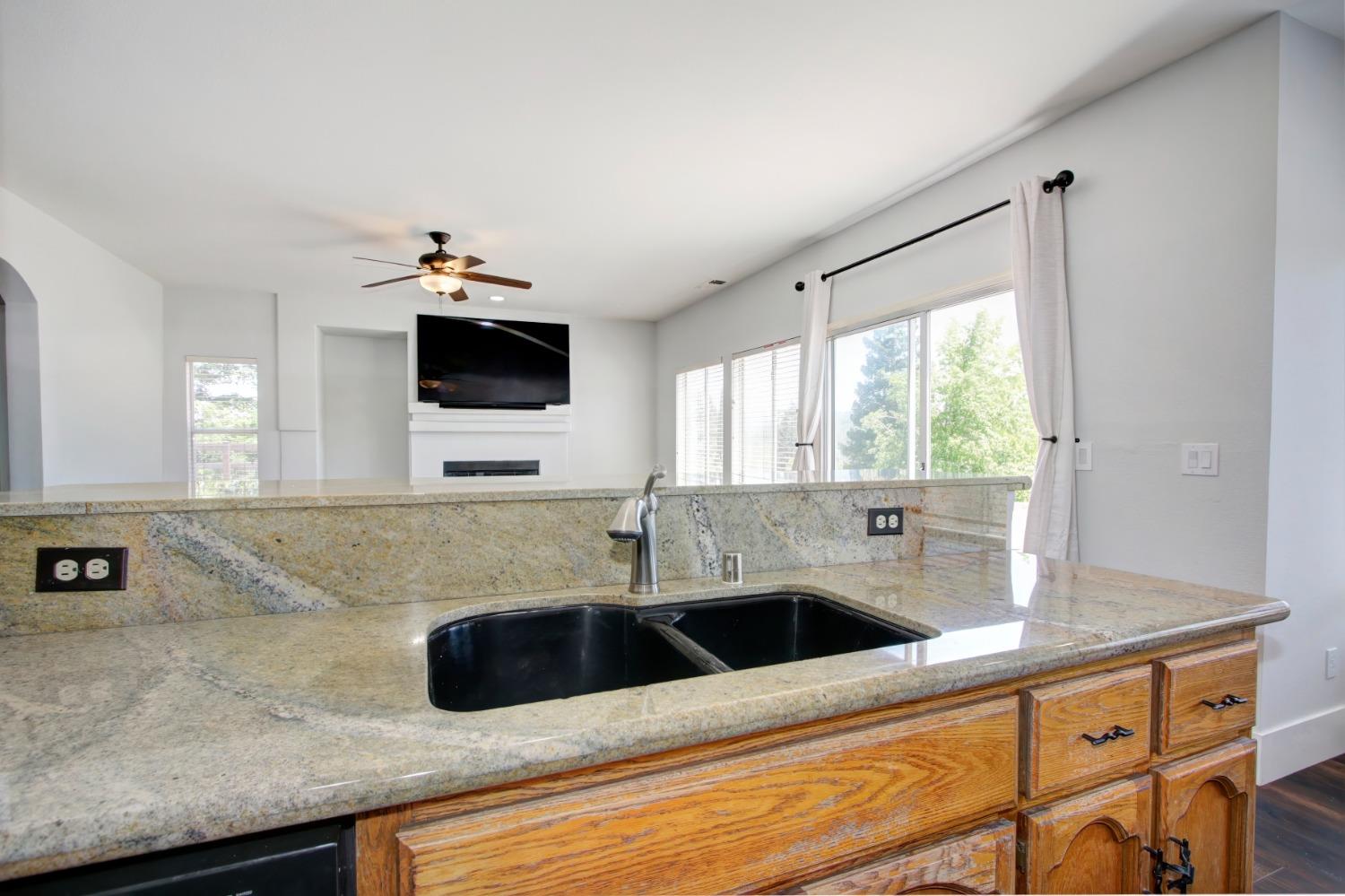 5002 Beechwood Court