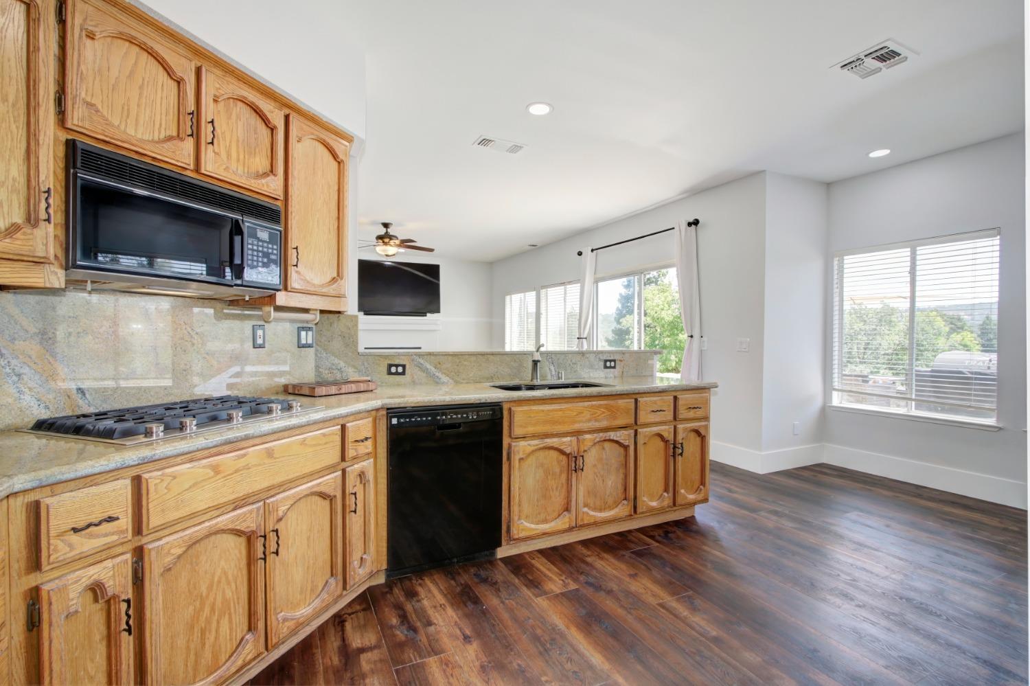 5002 Beechwood Court