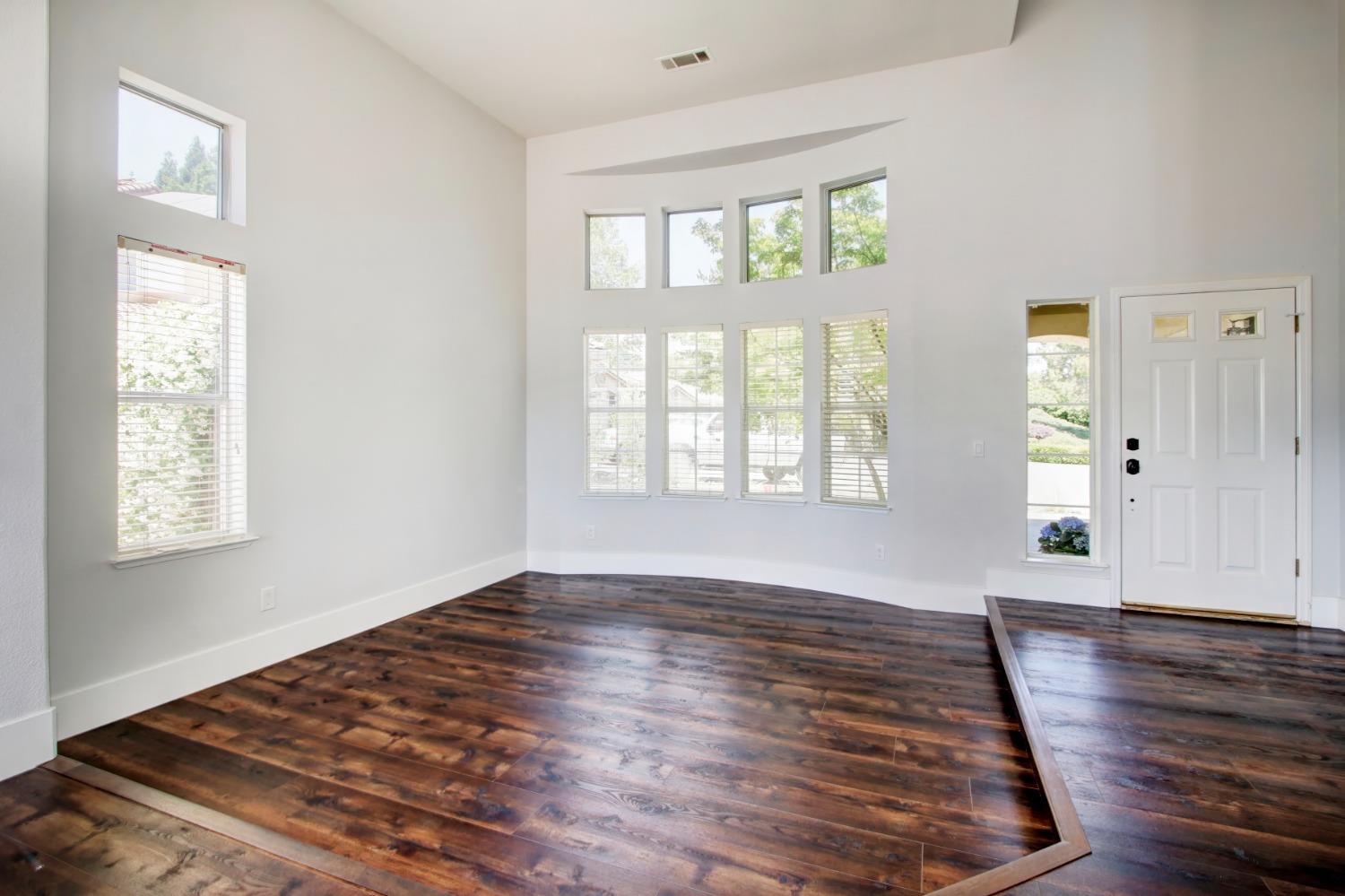 5002 Beechwood Court