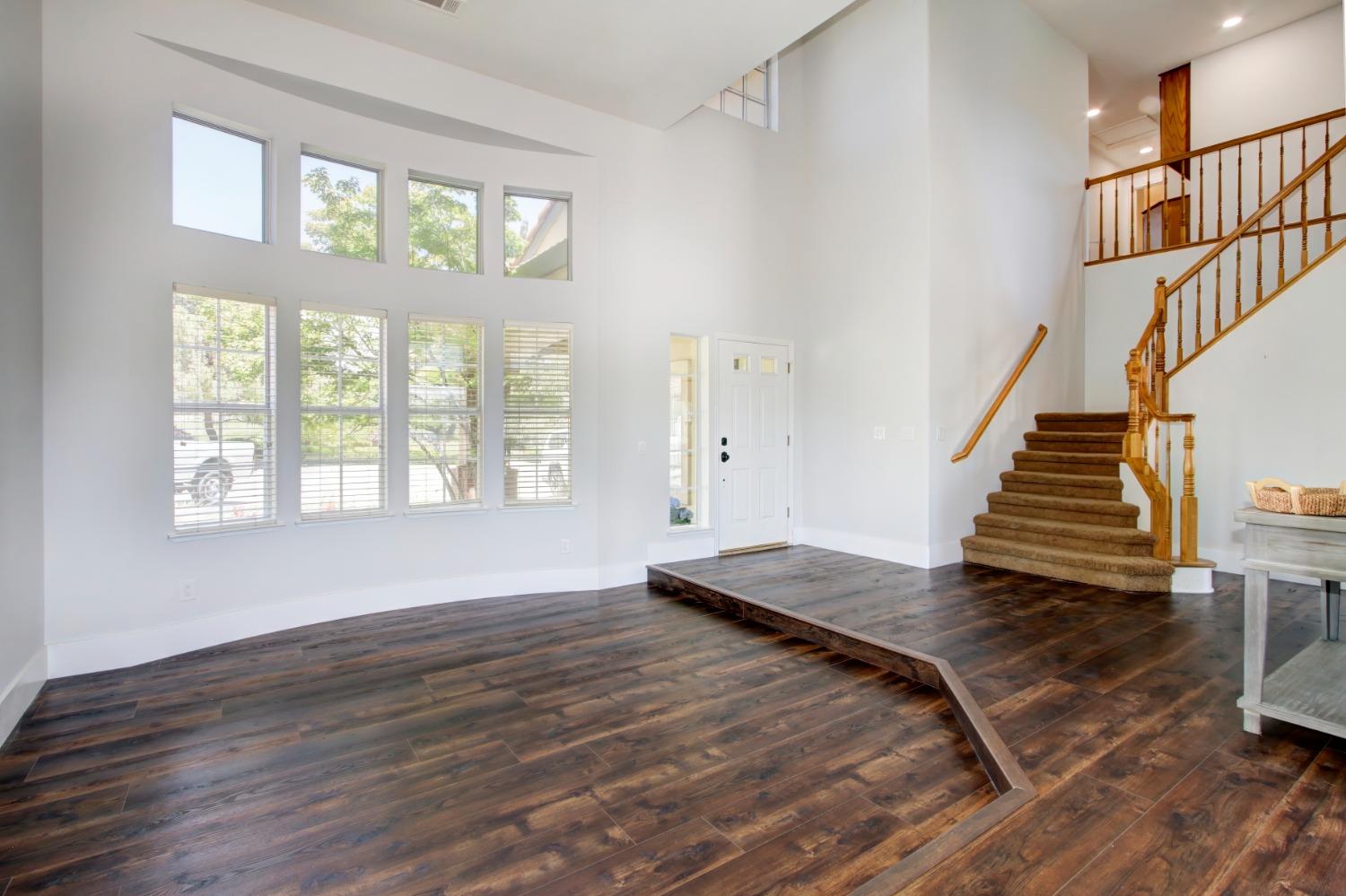 5002 Beechwood Court