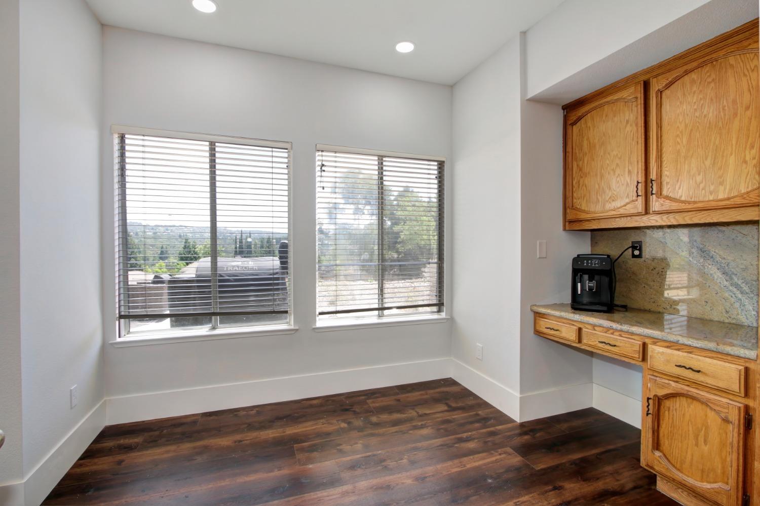 5002 Beechwood Court