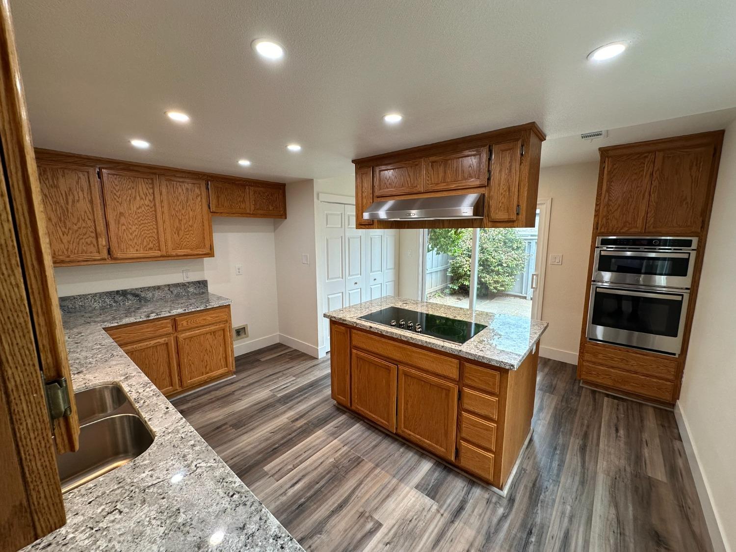3263 Amethyst Drive