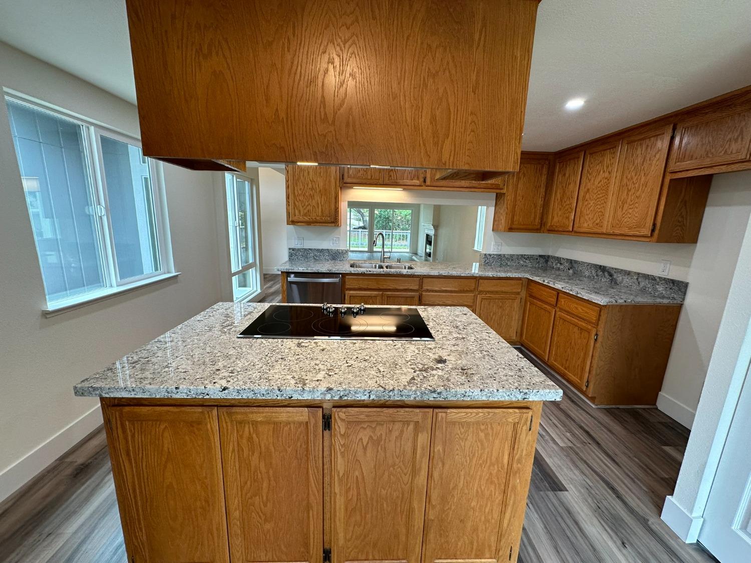 3263 Amethyst Drive