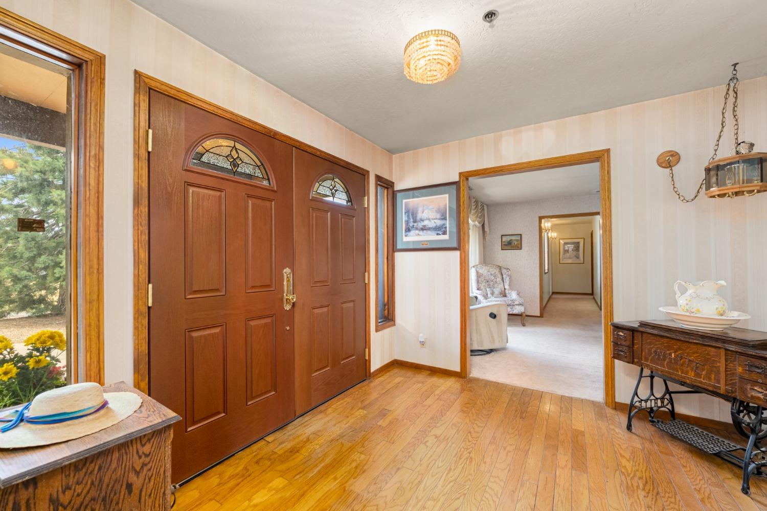 2244 Larsen Drive