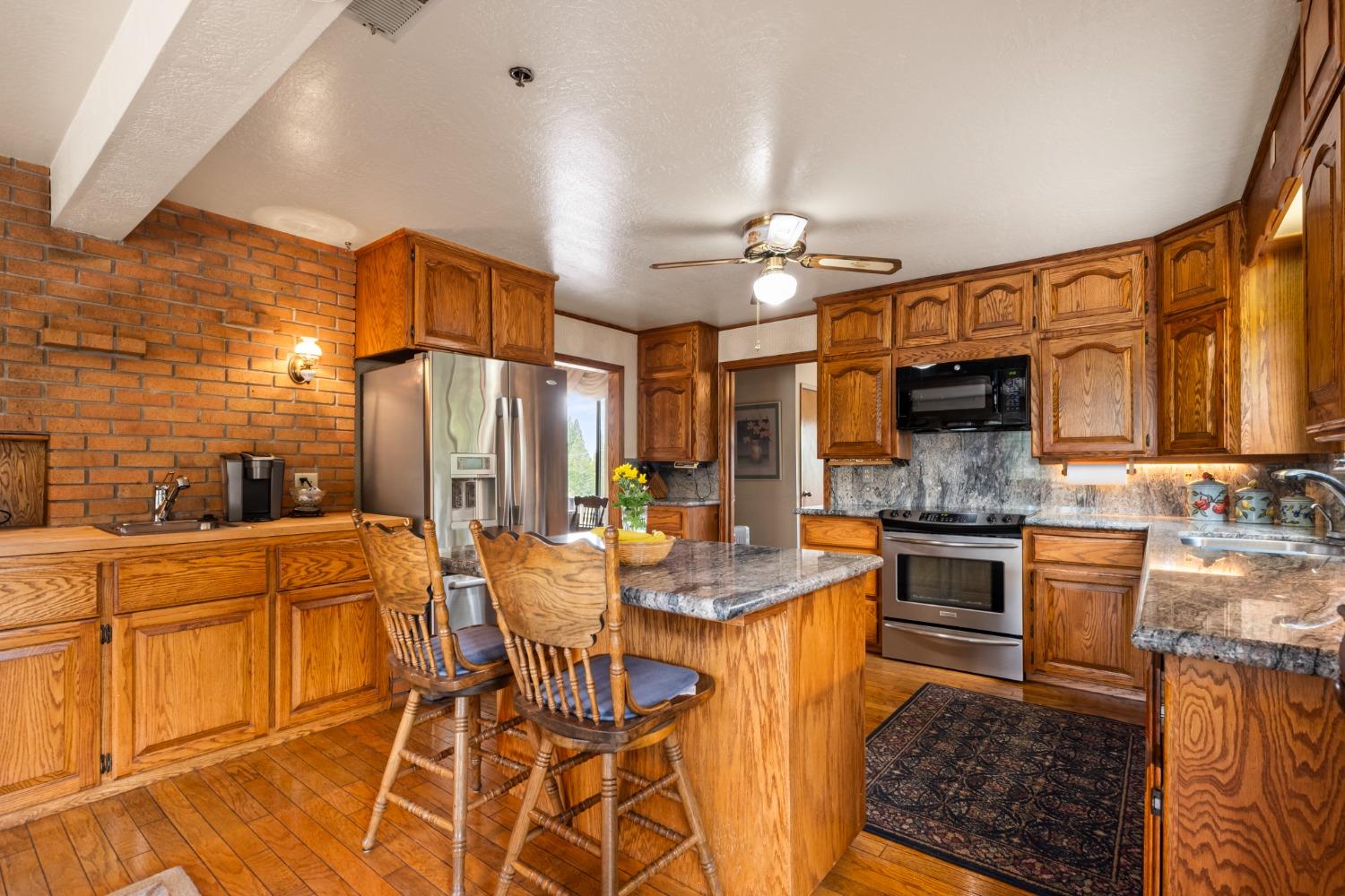 2244 Larsen Drive