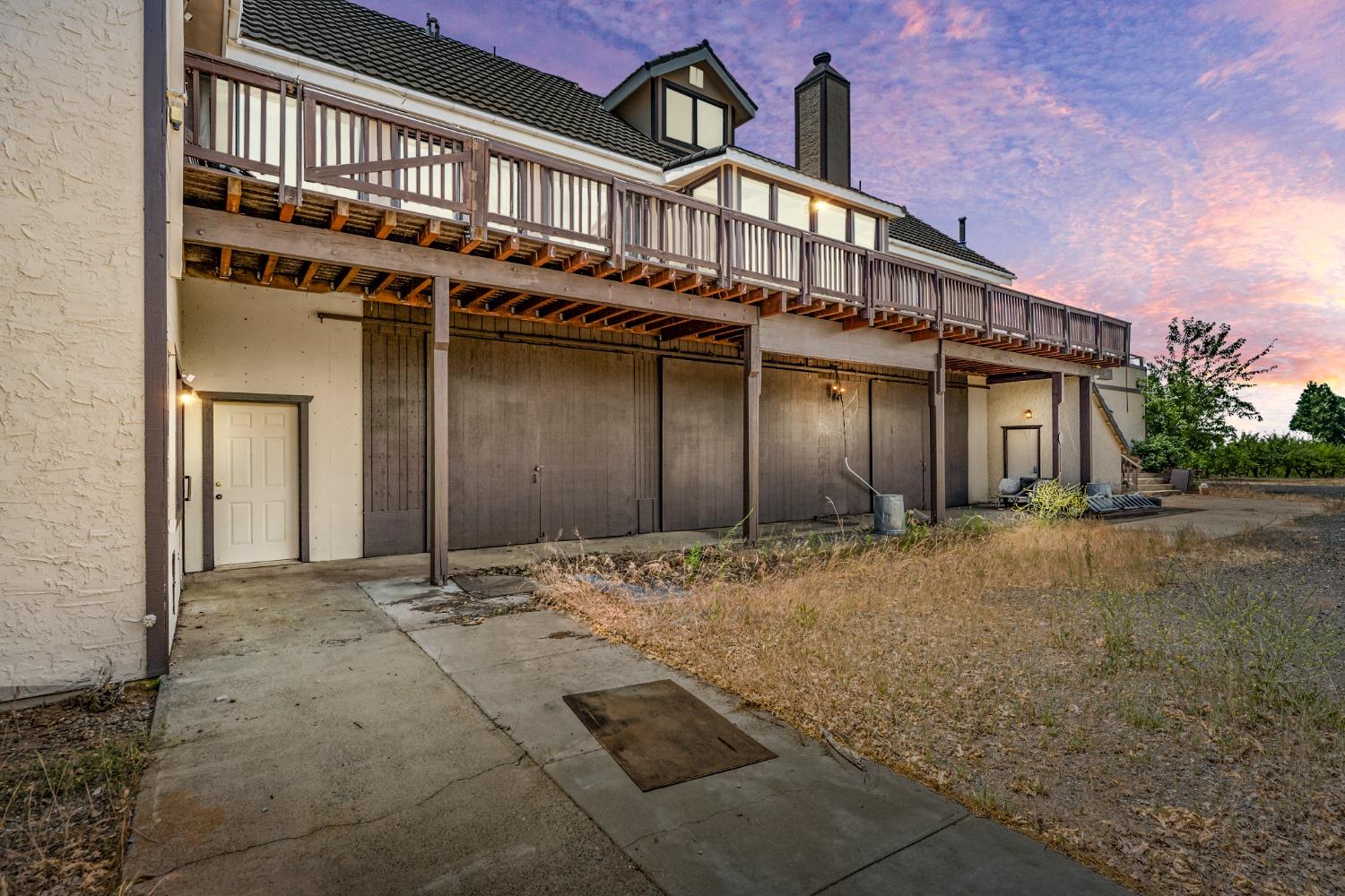 2244 Larsen Drive