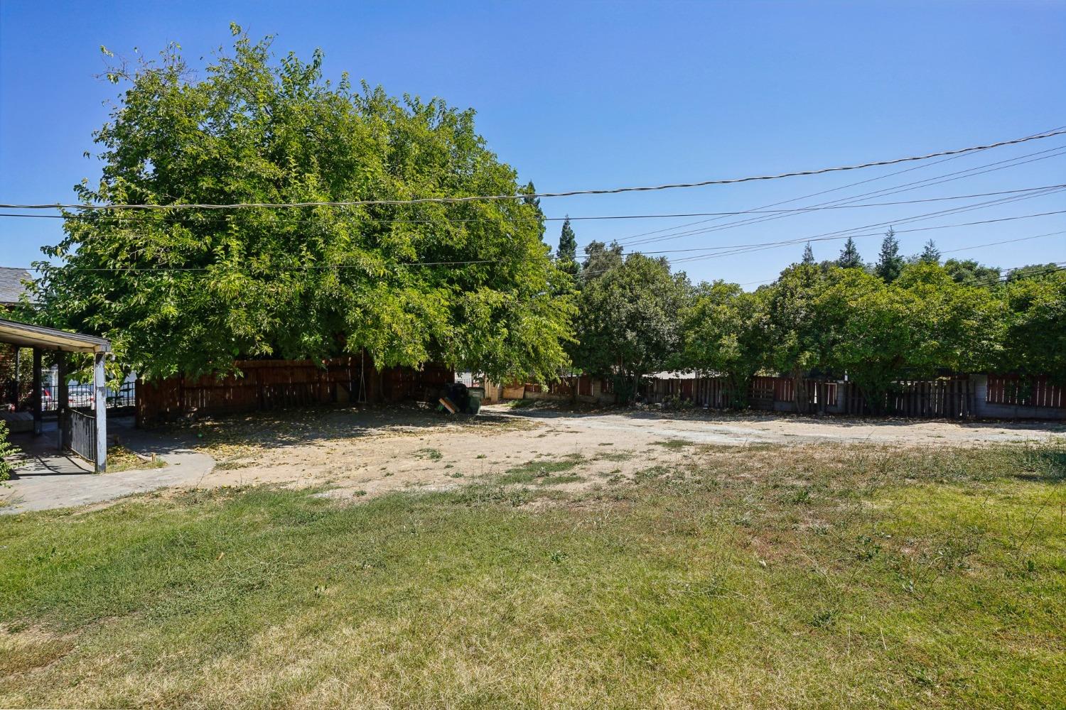 8575 Greenback Lane