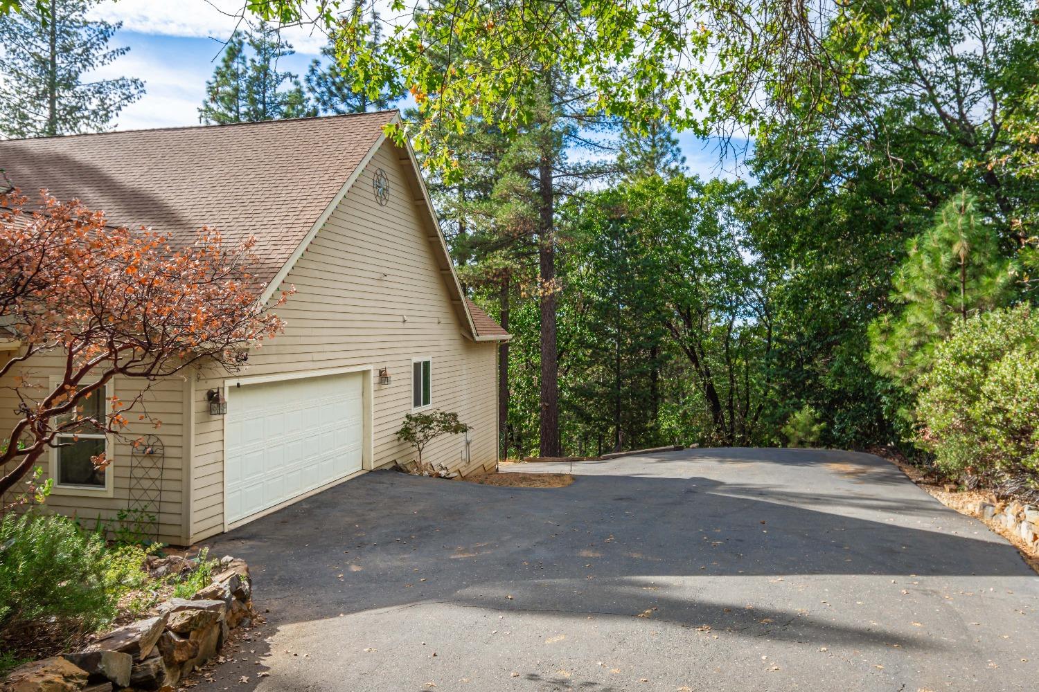 6298 Pine Needle Lane