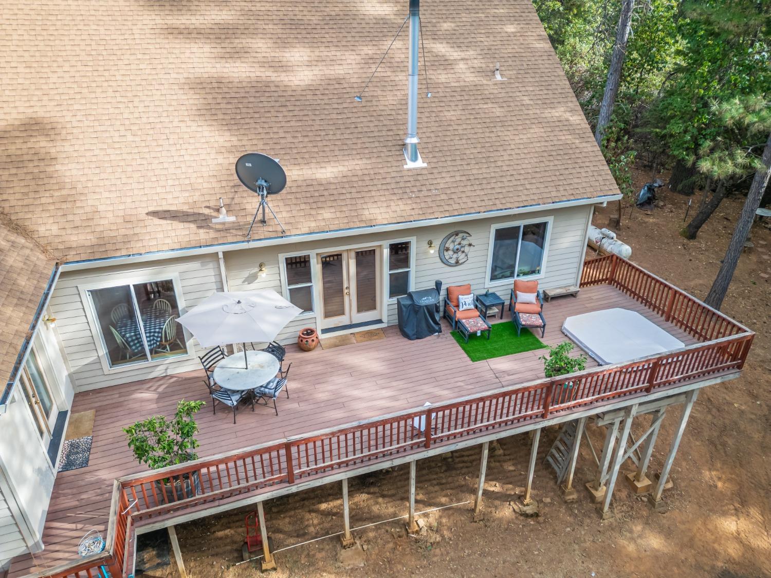 6298 Pine Needle Lane