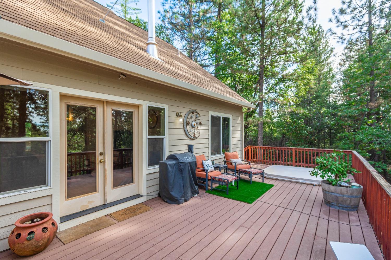 6298 Pine Needle Lane