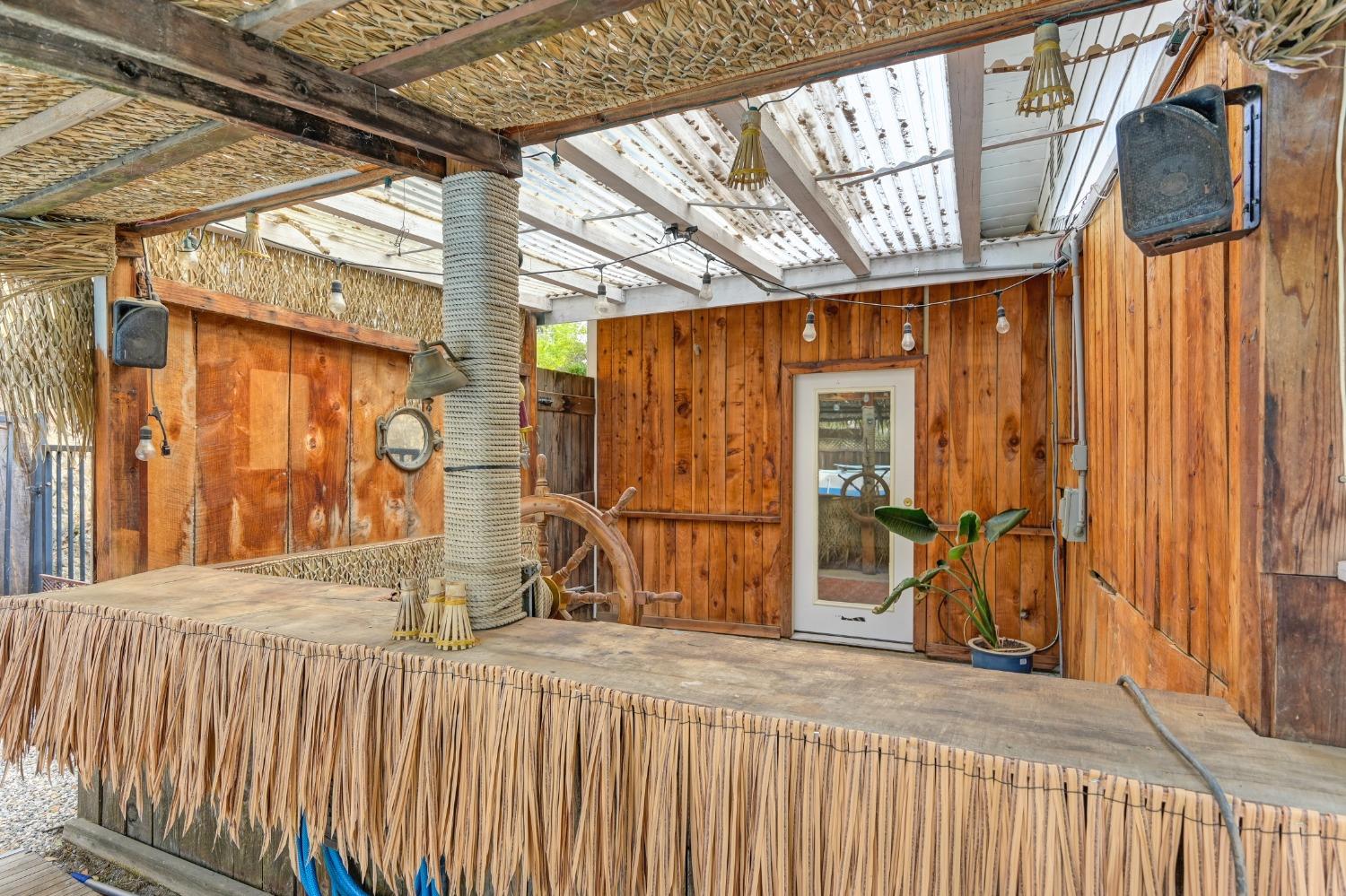 605 N Circle Drive