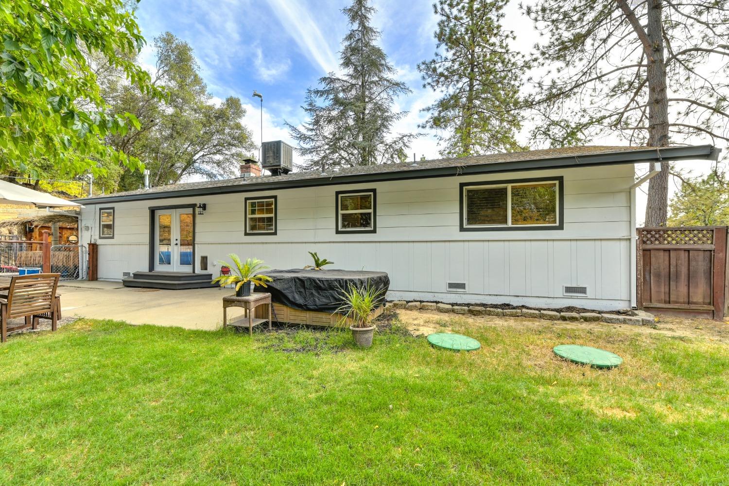 605 N Circle Drive