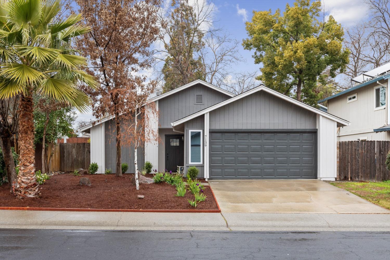 7139 Gardenvine Avenue
