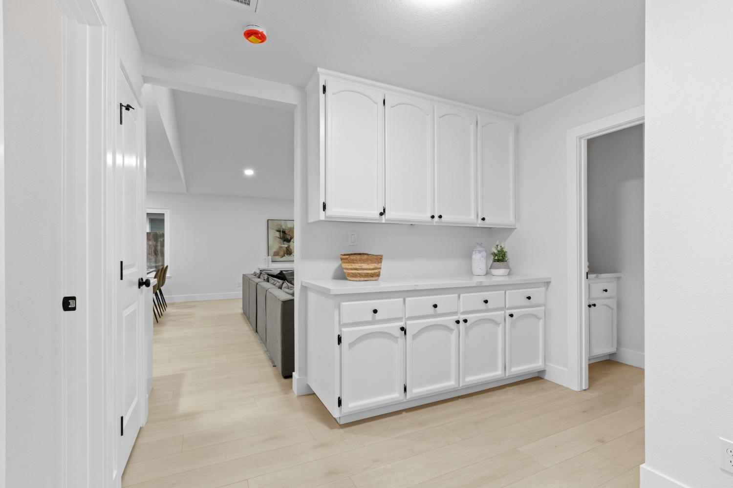 7139 Gardenvine Avenue