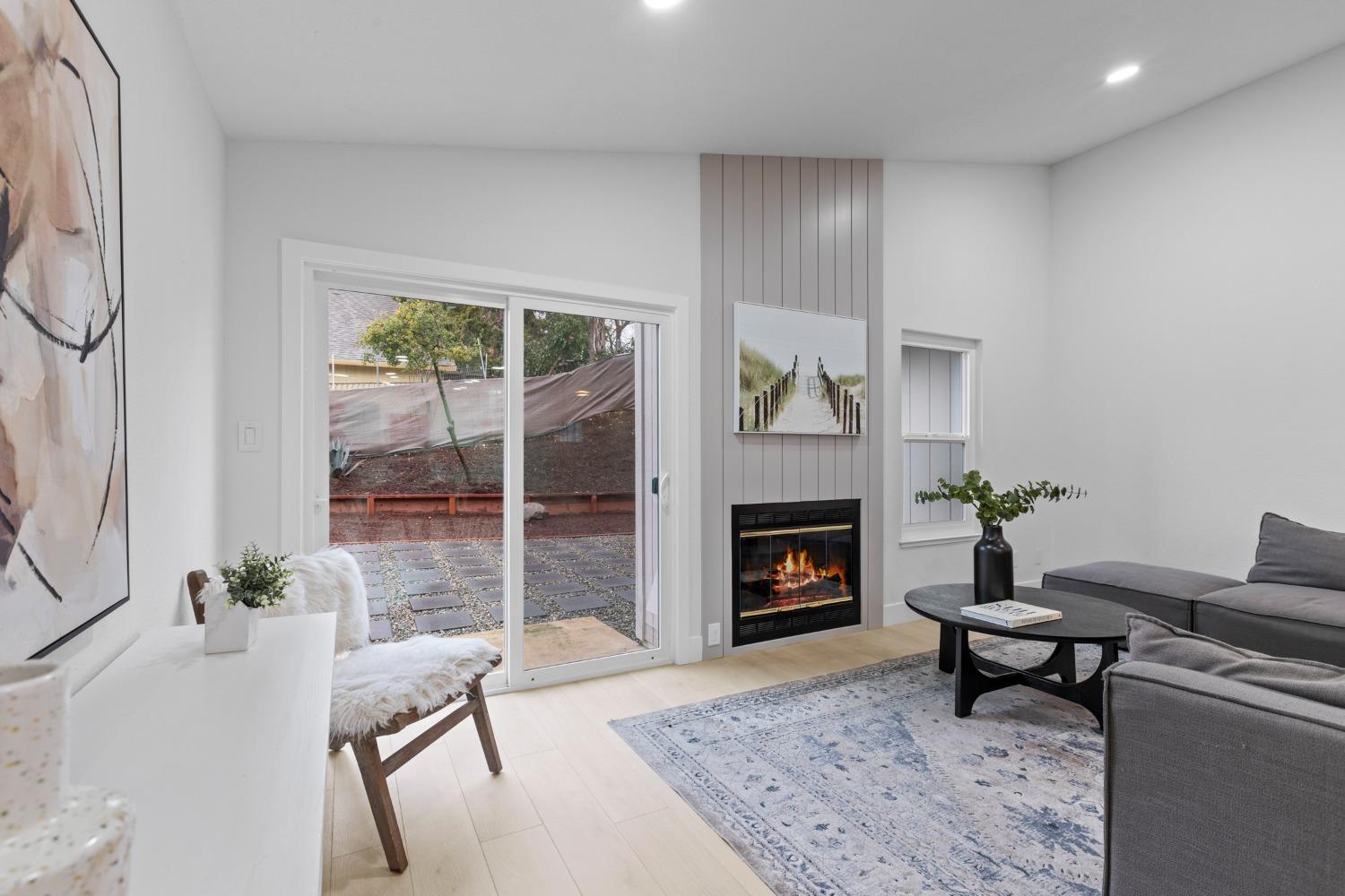 7139 Gardenvine Avenue