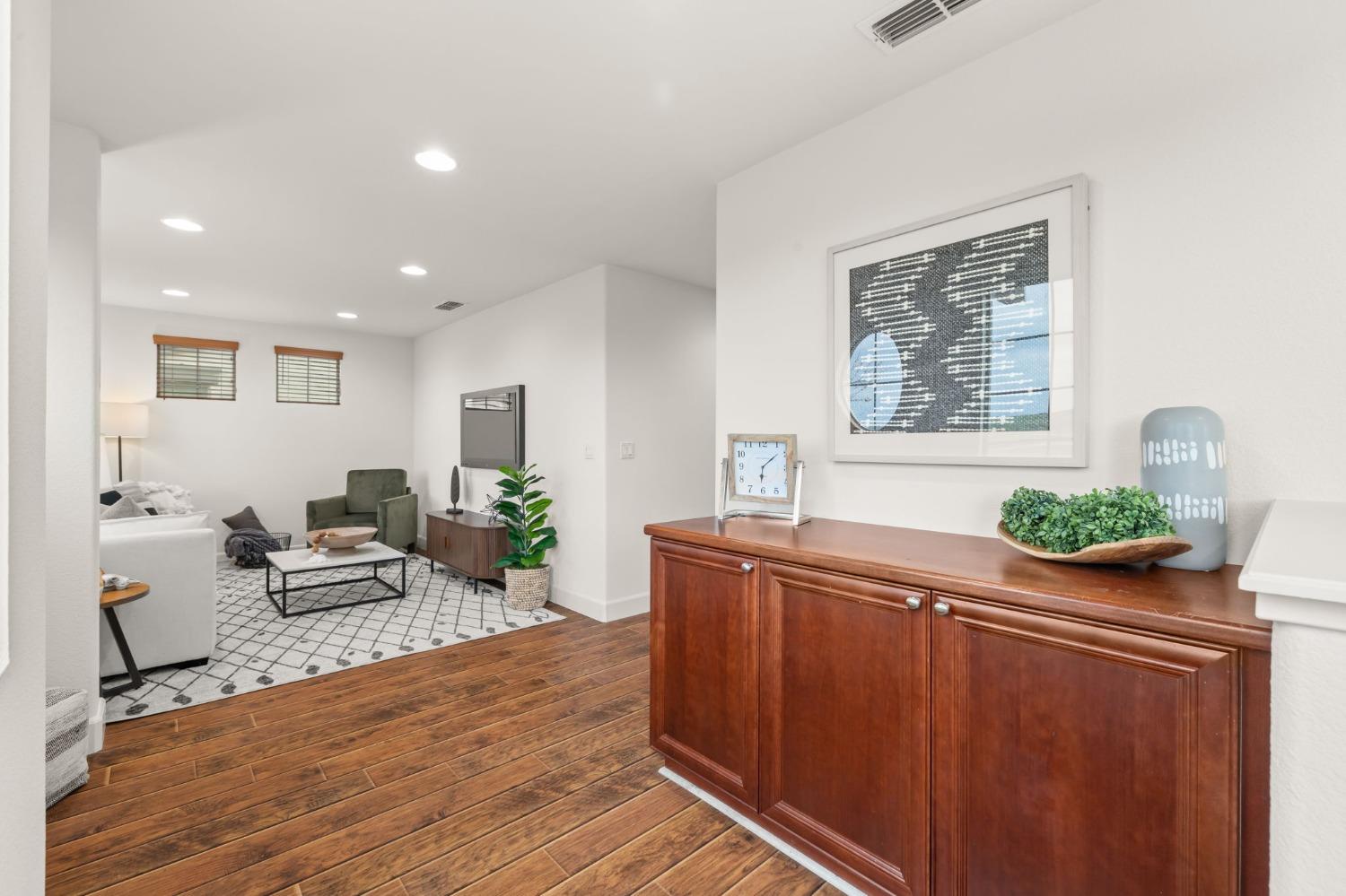 1599 Ballou Circle