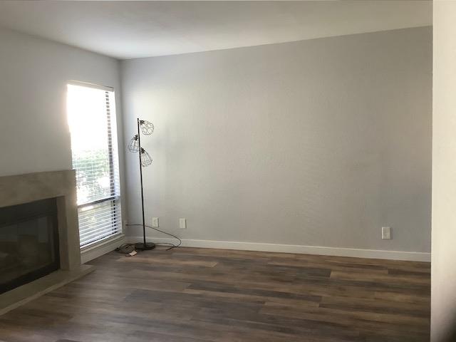 5601 Walnut Avenue 4