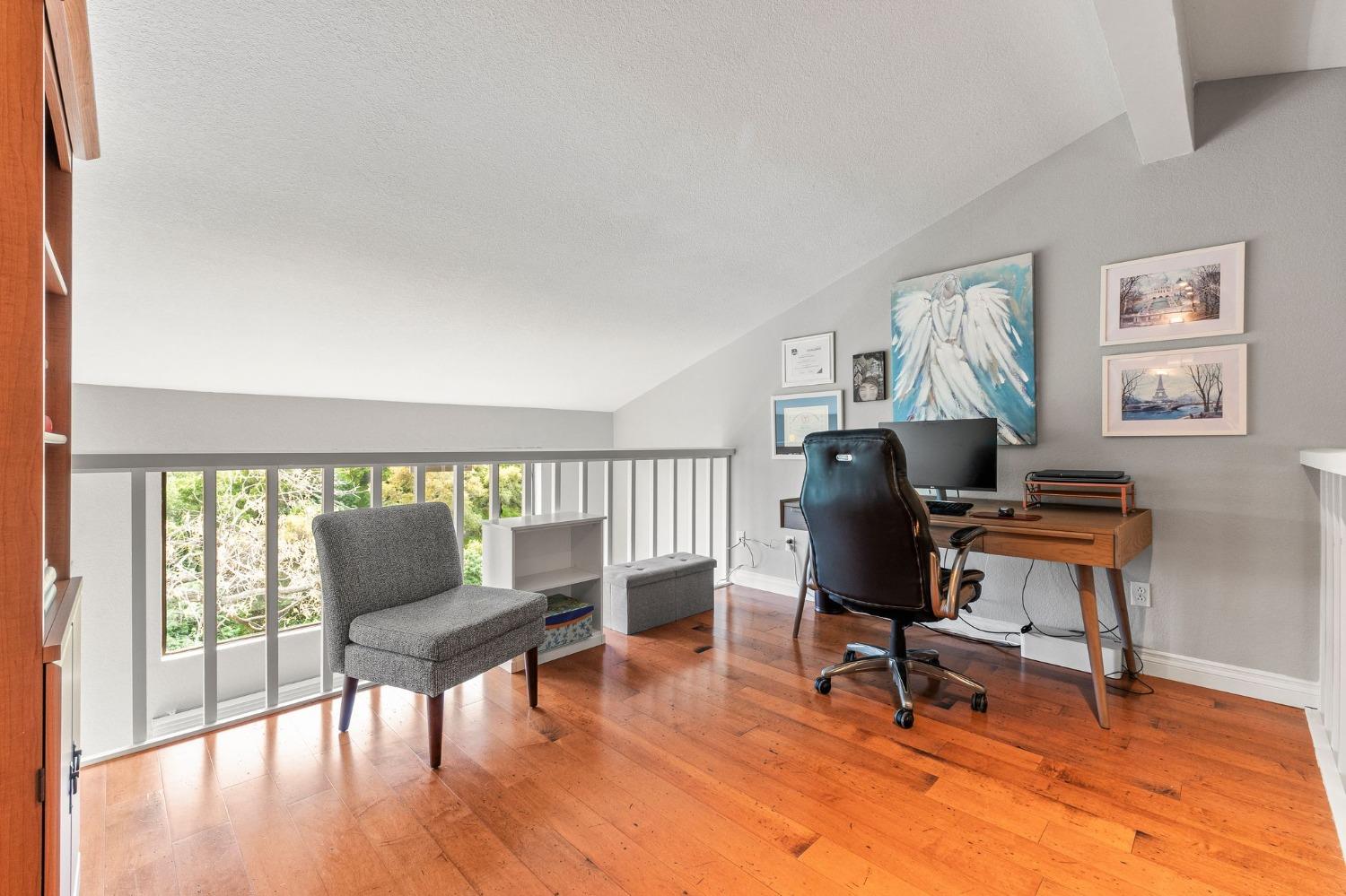 420 Crestridge Lane