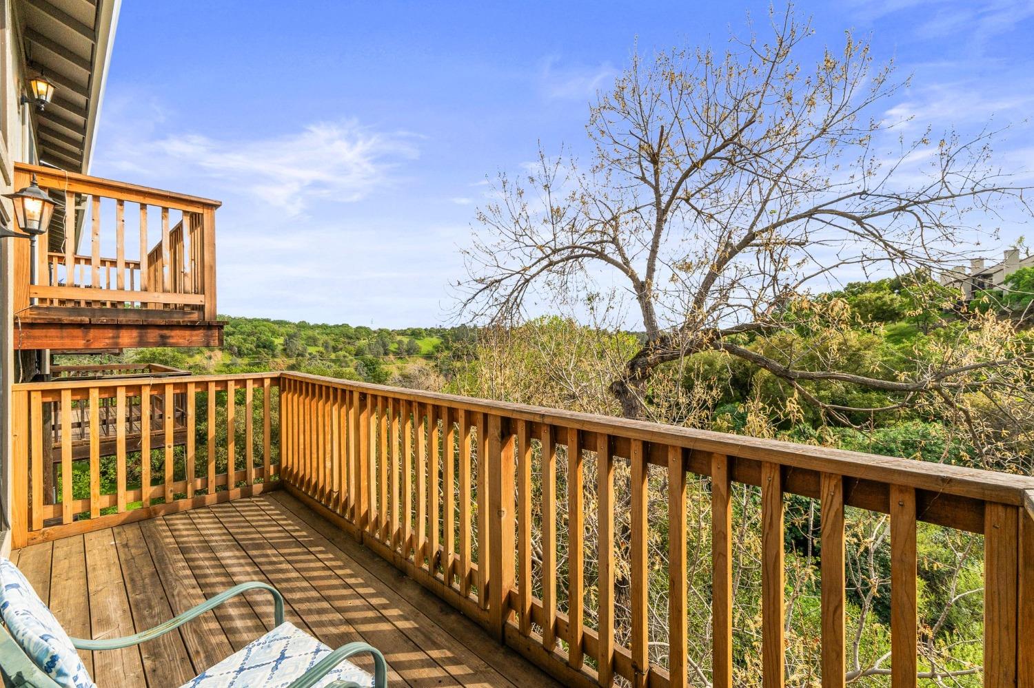 420 Crestridge Lane