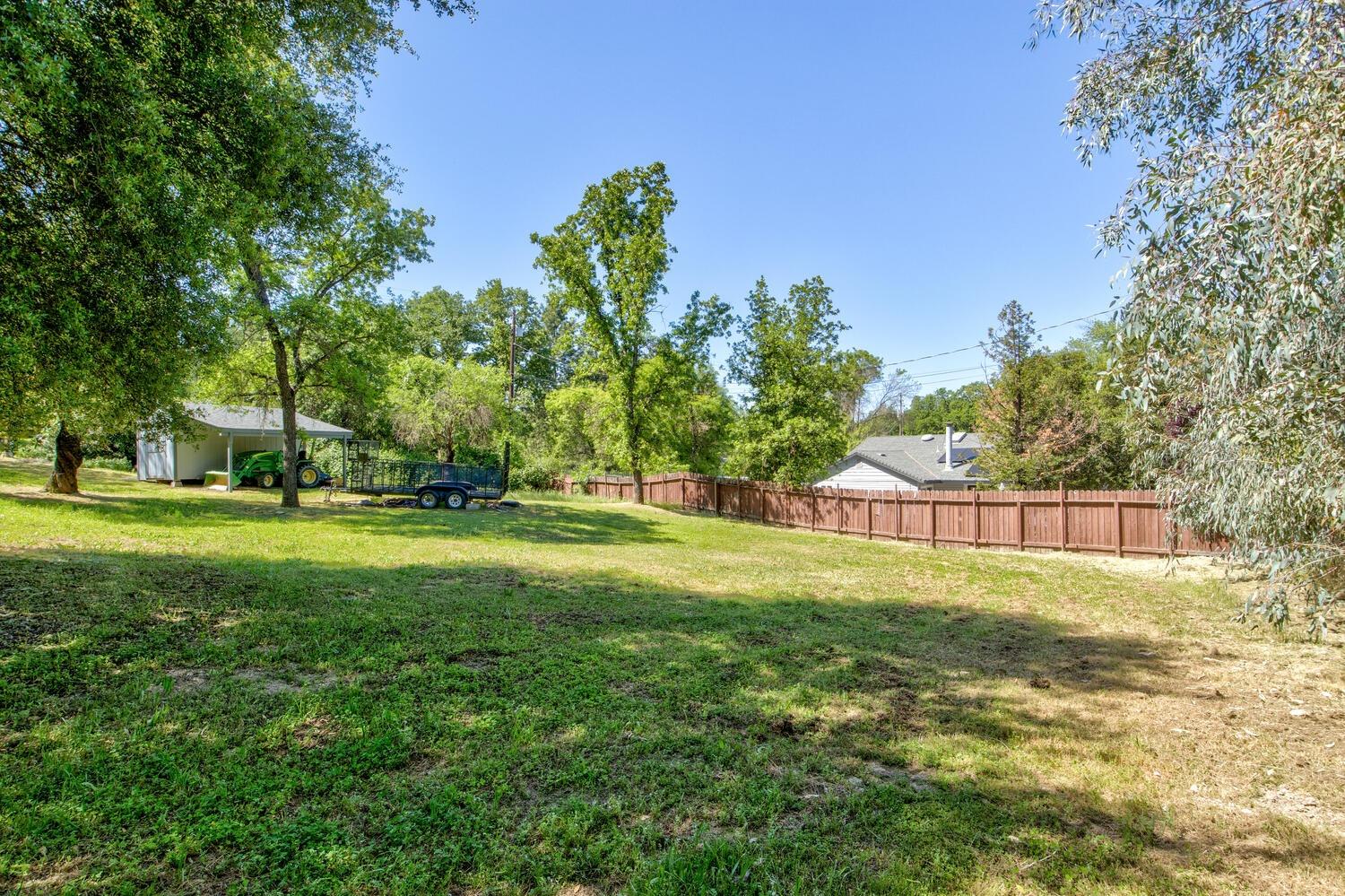 555 Arlette Lane