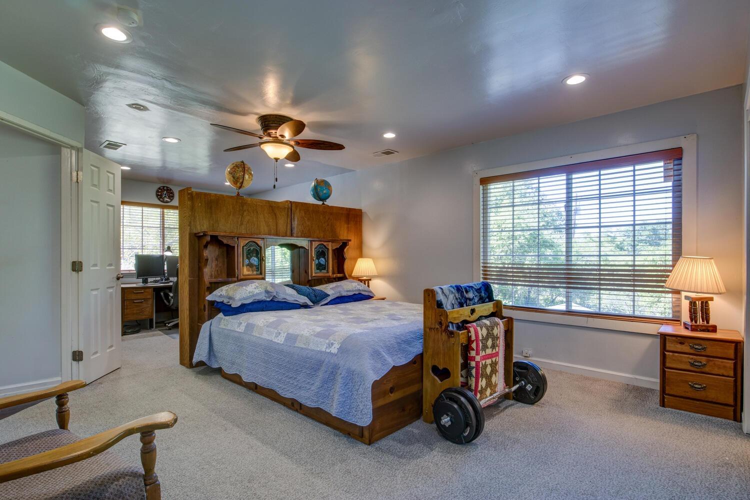 555 Arlette Lane