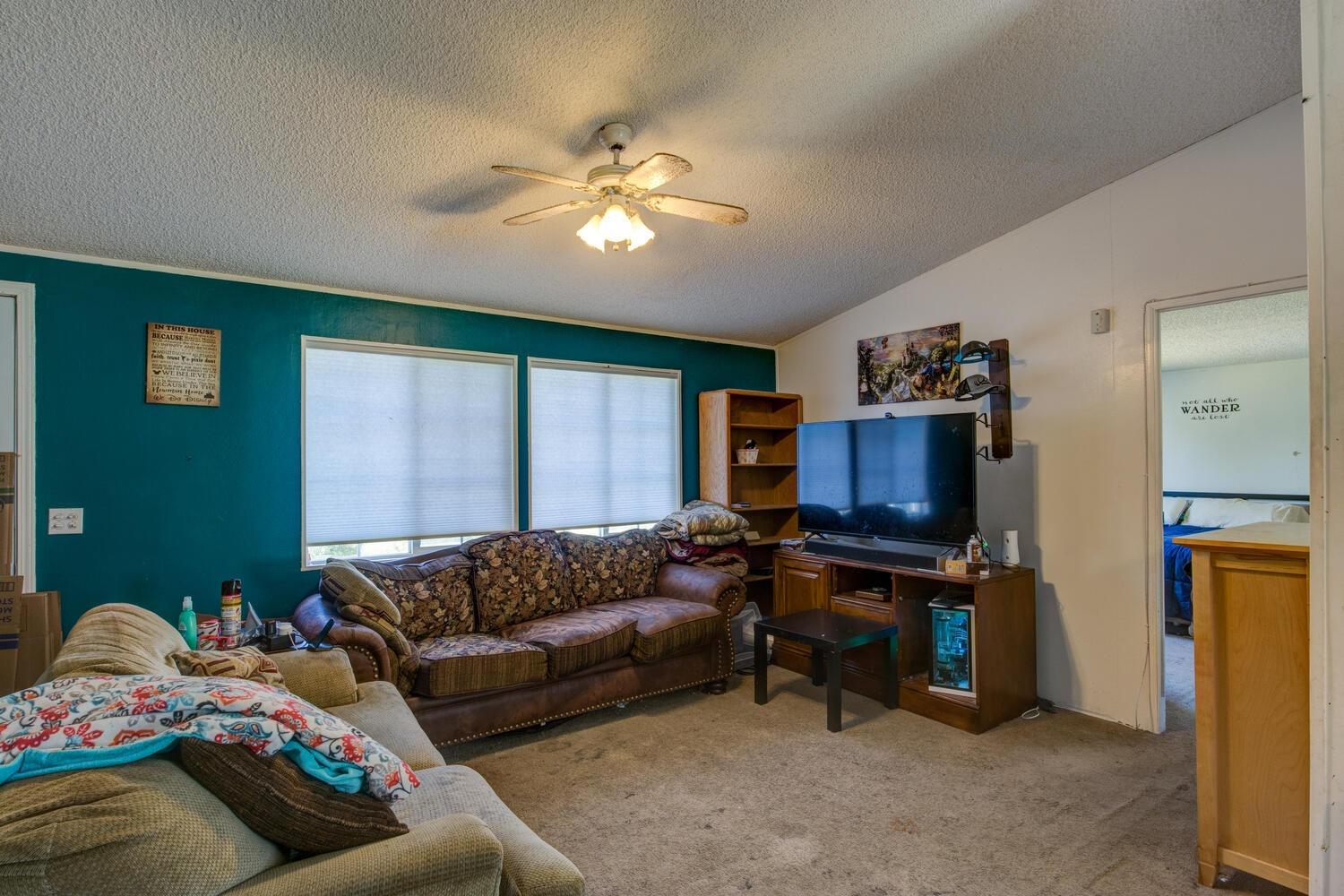 555 Arlette Lane