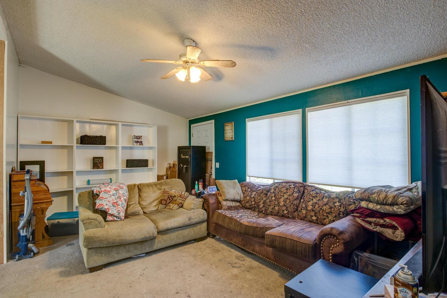 555 Arlette Lane