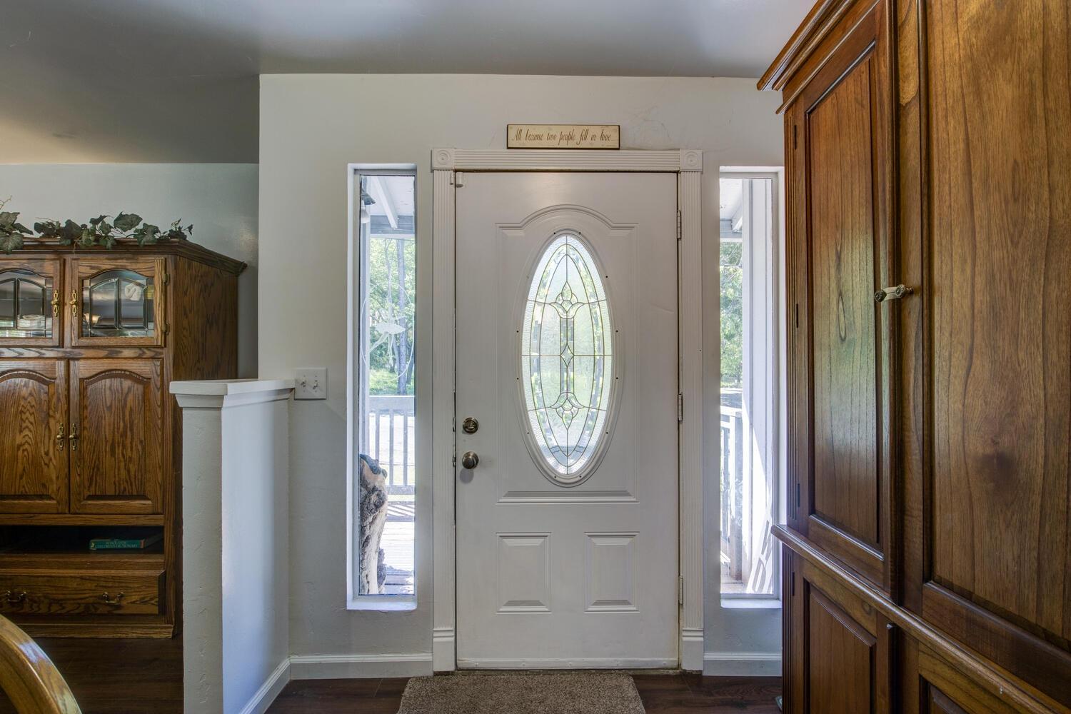 555 Arlette Lane