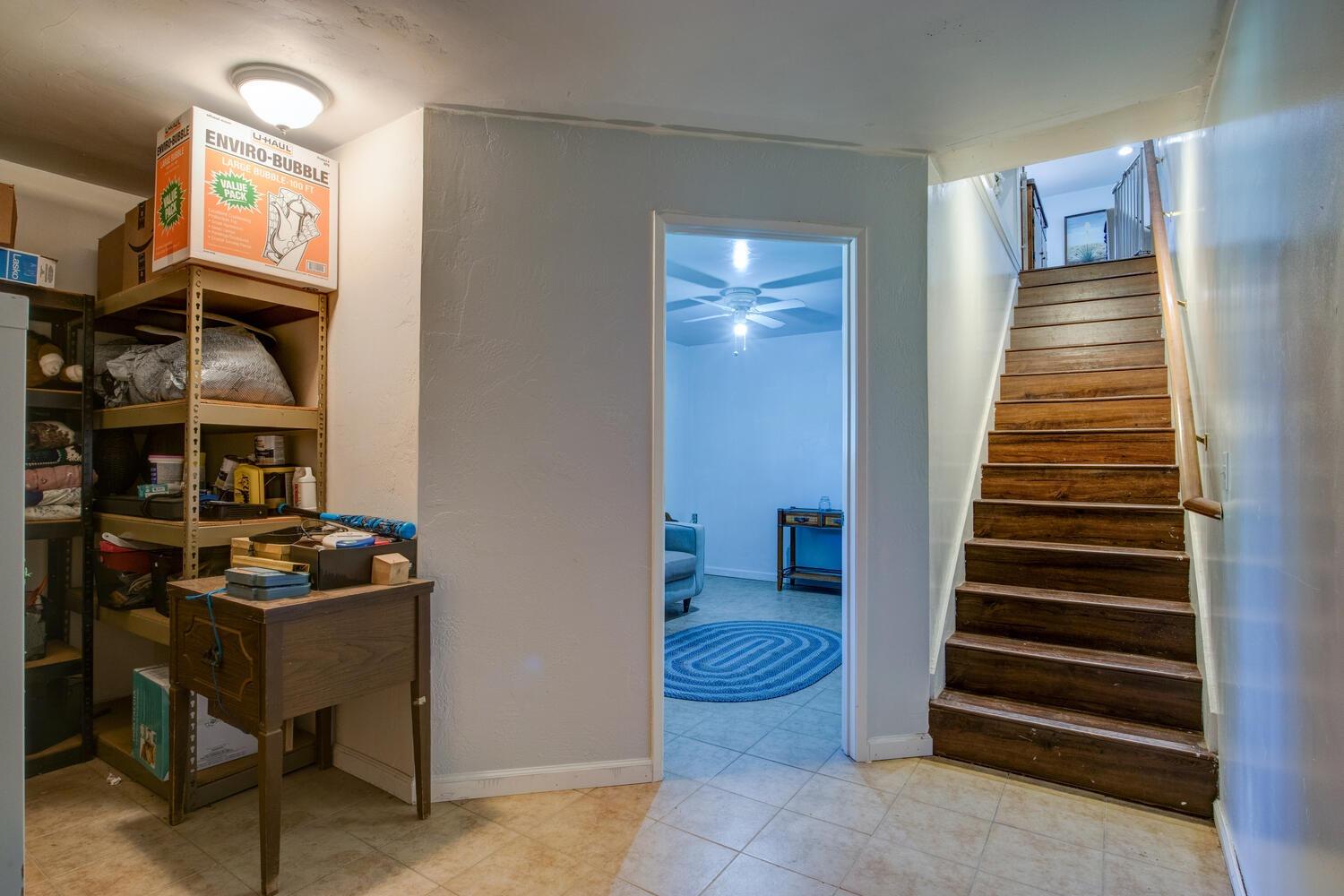 555 Arlette Lane