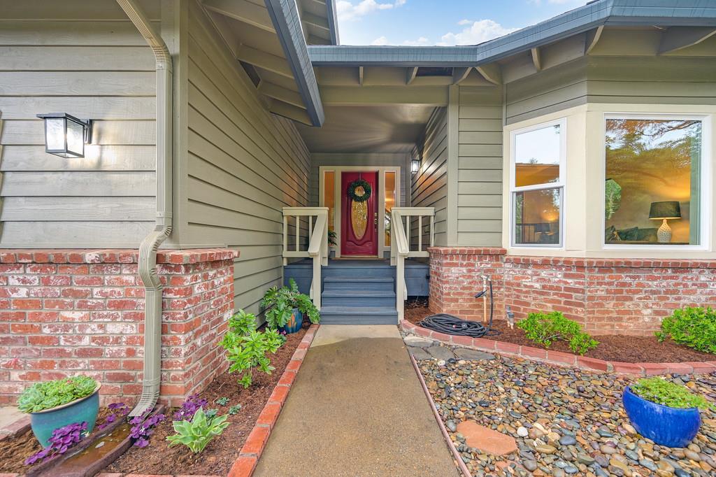 4531 Holly Drive