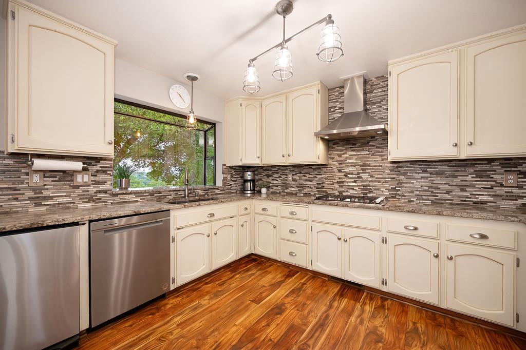4531 Holly Drive