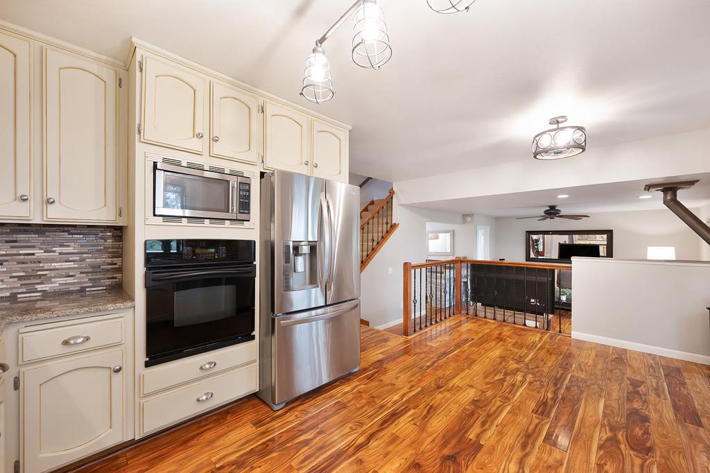 4531 Holly Drive