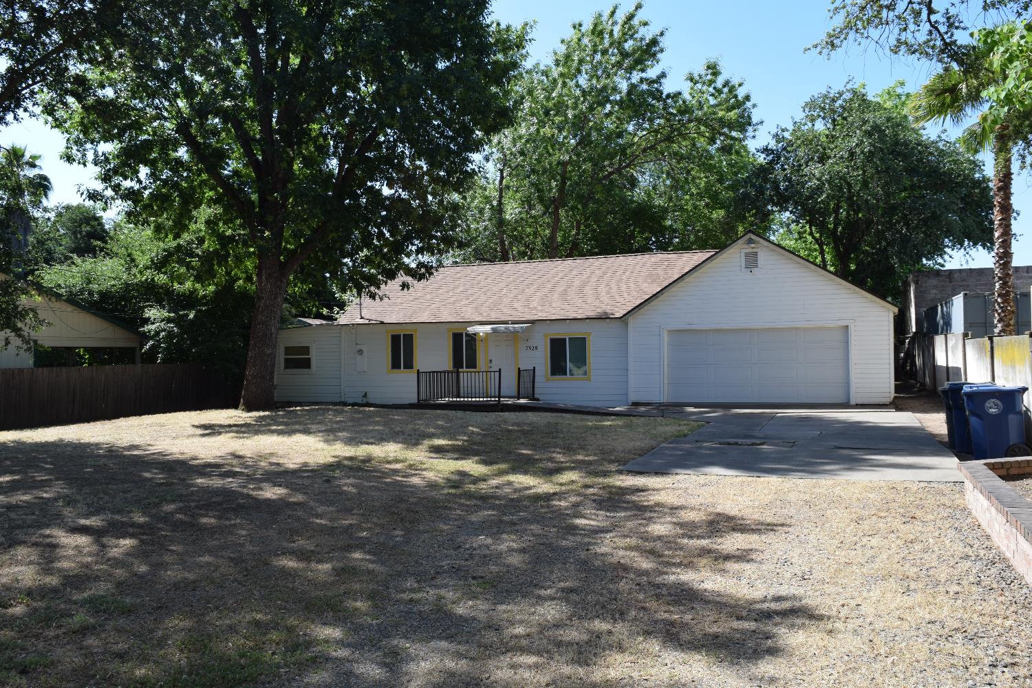 7528 Cedar Drive