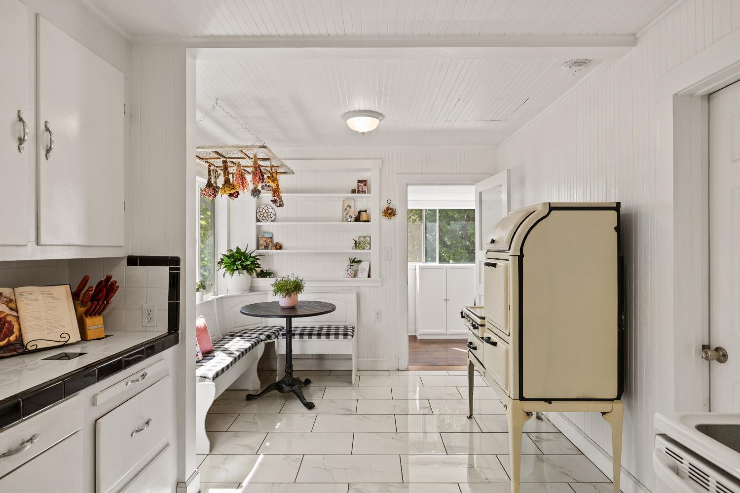 4163 Carson Road